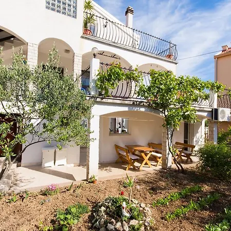 Apartamento Vedran